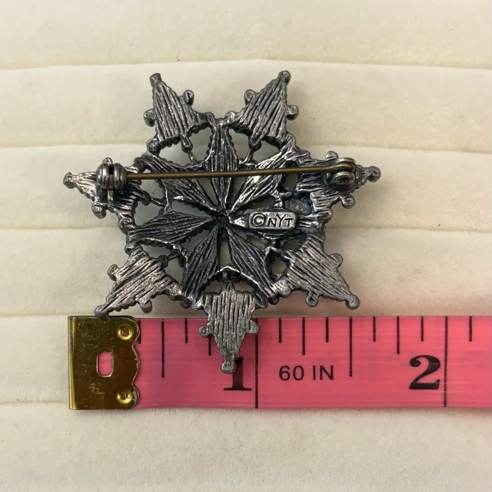 Signed NYT Southwest Faux Turquoise Brooch Silver‎ Tone Vintage Western Cowgirl
